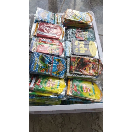 

amplop lebaran 1 pcx isi 10 bahan glossy tebal