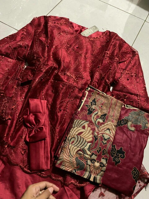Batik Couple Kebaya Set Sahara Series Tunangan Lamaran Wisuda Kondangan Kekinian 2021