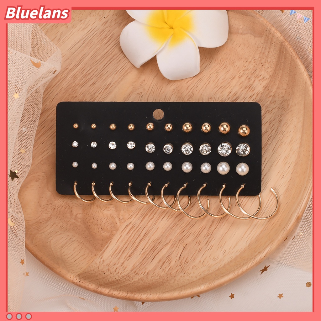 40pcs / Lembar Anting Stud Bentuk Bulat Aksen Mutiara Tiruan Bahan Cubic Zirconia Untuk Wanita