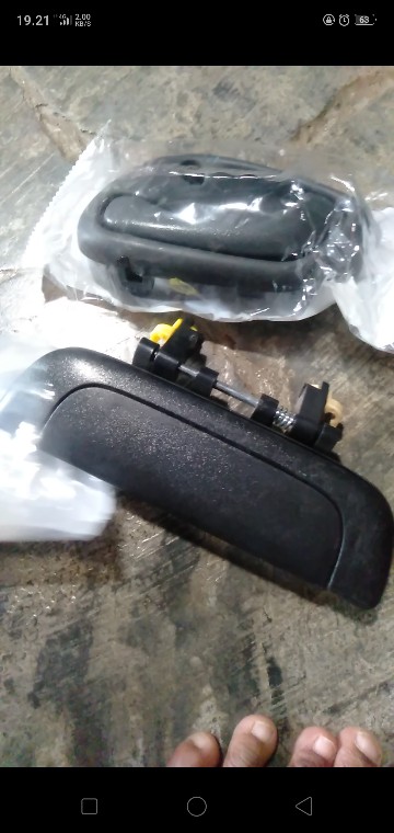 Handle Pintu Dalam Lh Baleno