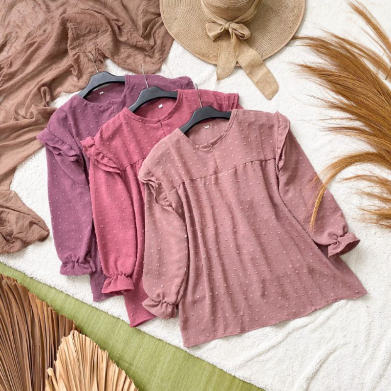 blouse ruffle uragiri