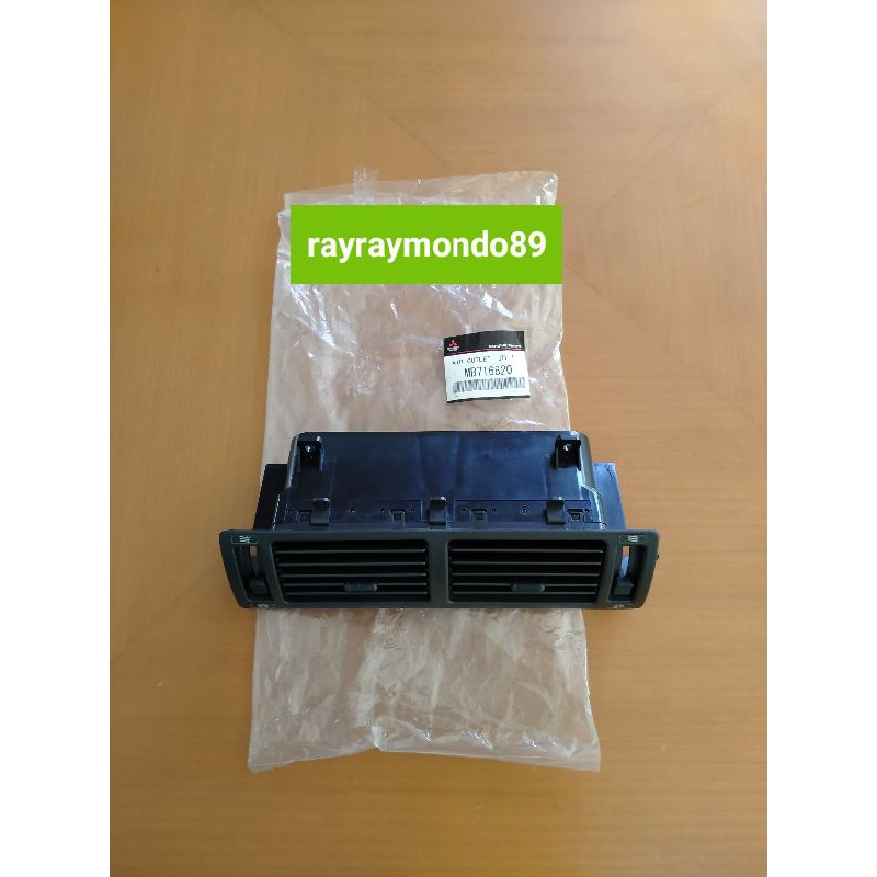 kisi kisi ac tengah mitsubishi eterna MB716820
