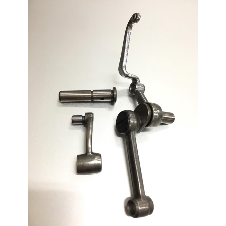 33T1-004B Thread Take-up Lever Complete / Pelatuk Komplit GC-0303 GC0303 Mesin Jahit Walking Foot