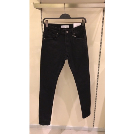 BERSHKA MAN SKINNY JEANS
