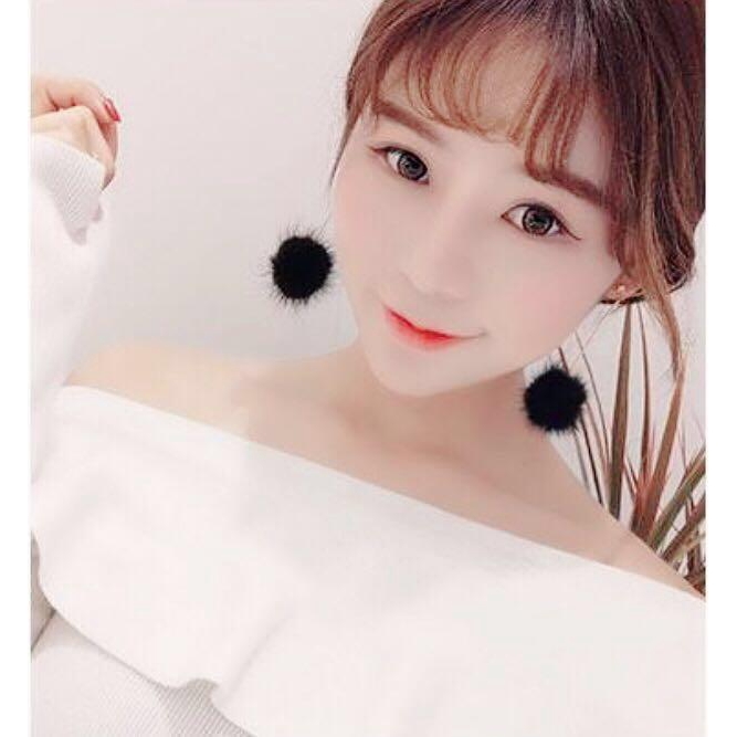 Anting pompom rabbit furr 4 cm Anting korea anting wanita bulu lembut 460