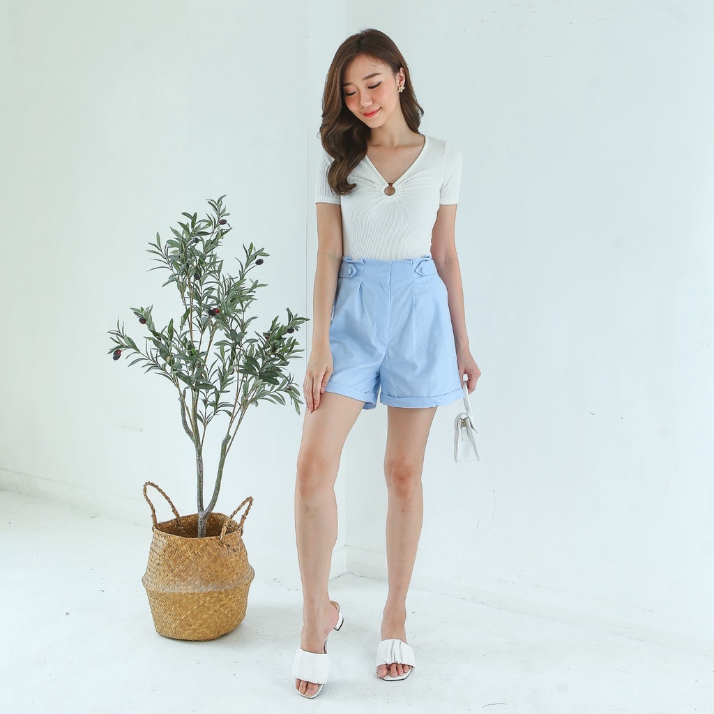 V662 Nyla Short Pants - 4 COLOR &amp; 2 SIZE