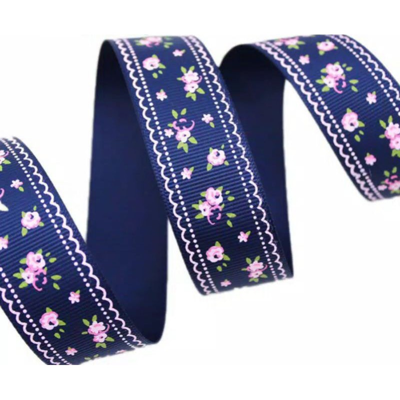

1 yard grosgrain motif floral ukuran 3,8 cm.