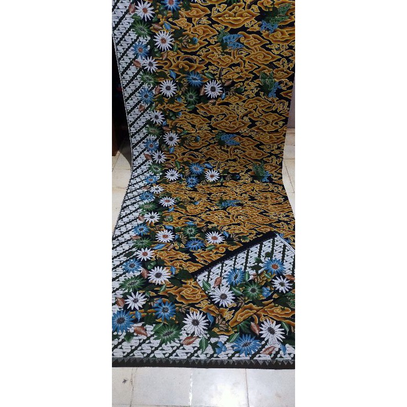 batik tulis Mega mendung hokokai