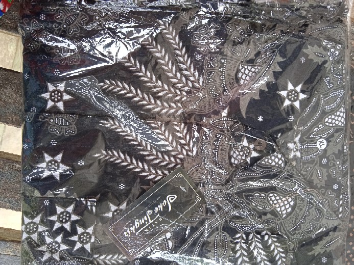 Batik Kalongan | Kemeja Batik Printing Lengan Pendek