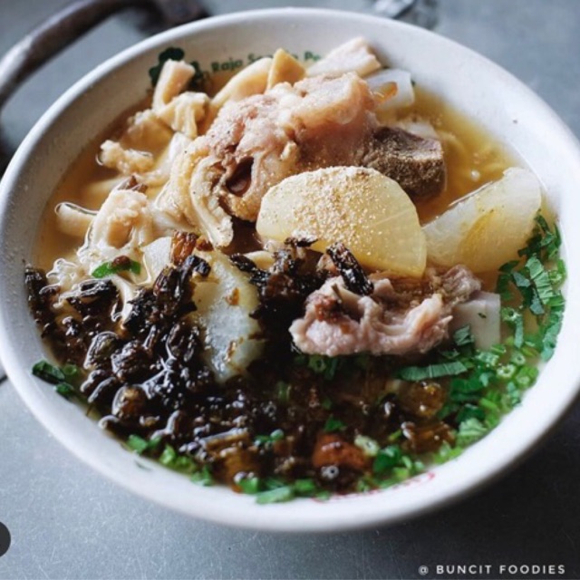 

NON HALAL Soto Mie Ciseeng Bogor Kuliner Surya Kencana Gang Aut Oleh-oleh Jajanan