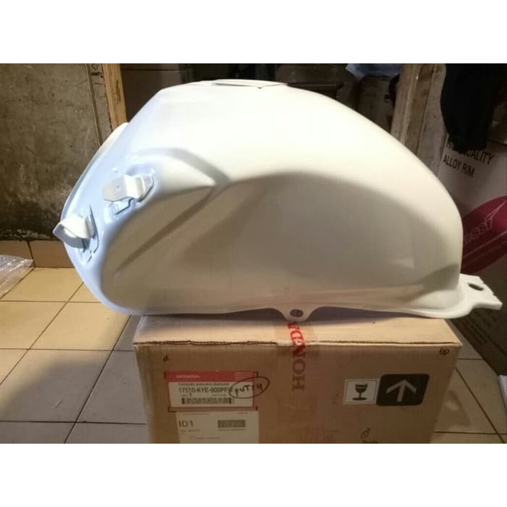 Tangki Megapro Putih Original Ori - 17510KYE900PFW