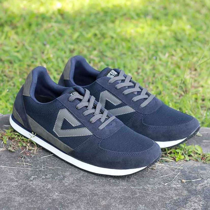 Sepatu Sneakers Pria Original Sepatu Pria Casual Navy 555