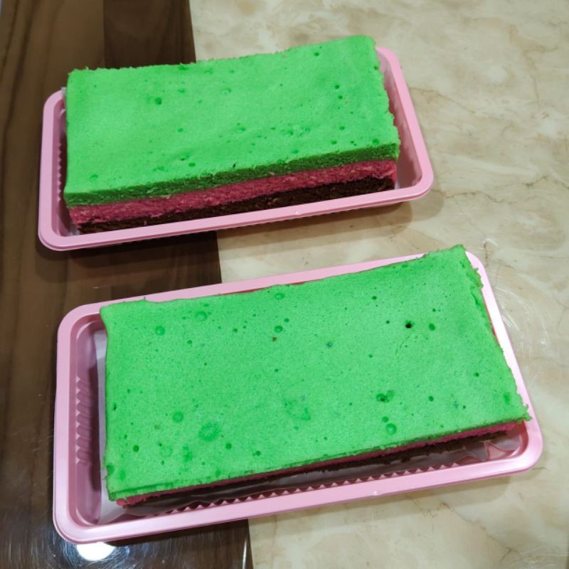 

Cake Kukus Pelangi Pandan Coklat Stawbery