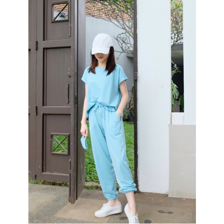 Kadaka S-0130 Set Jogger Pants with Top Comfy &amp; Sporty