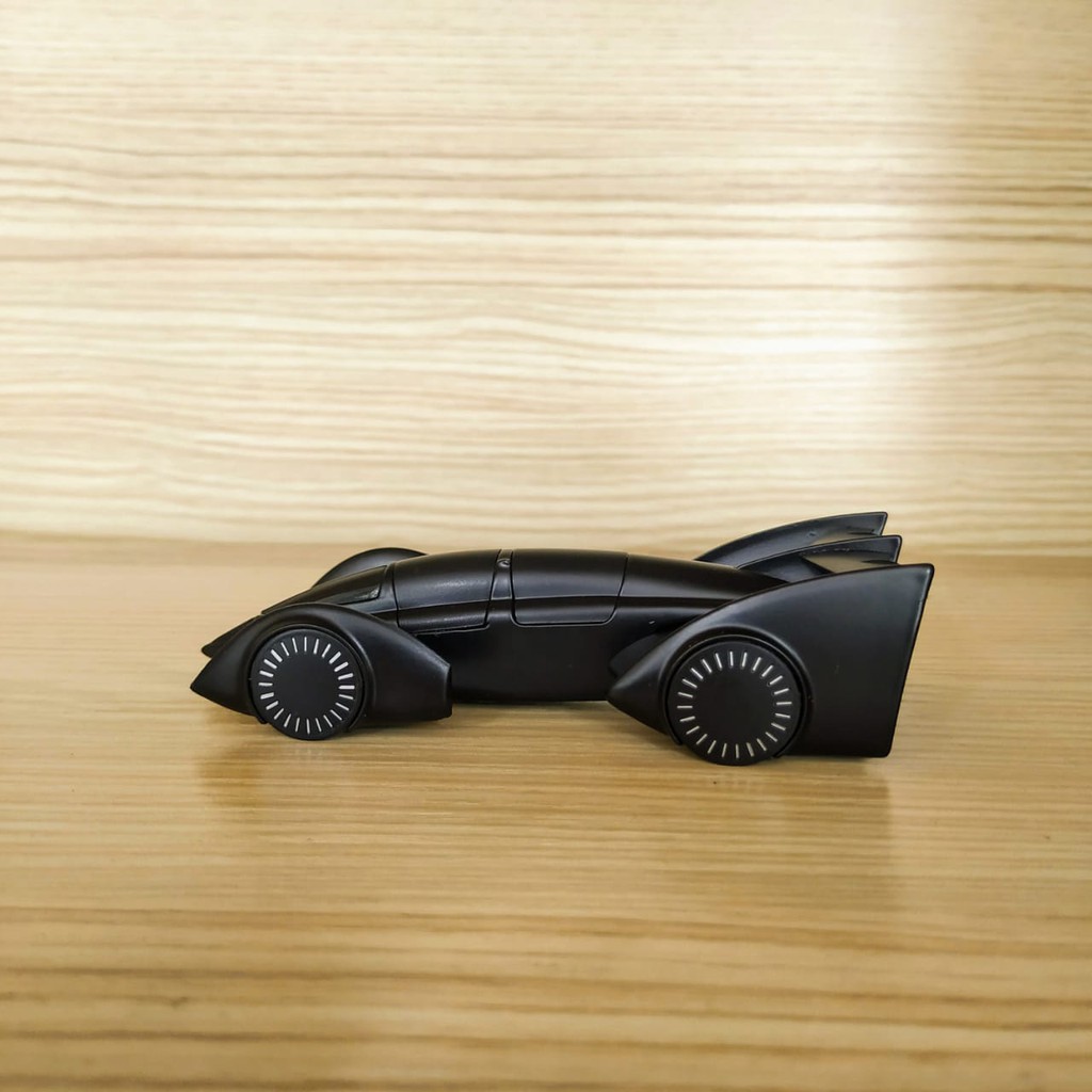 Diecast Mobil Batmobile BATMAN LIVE 1:43 (I2)