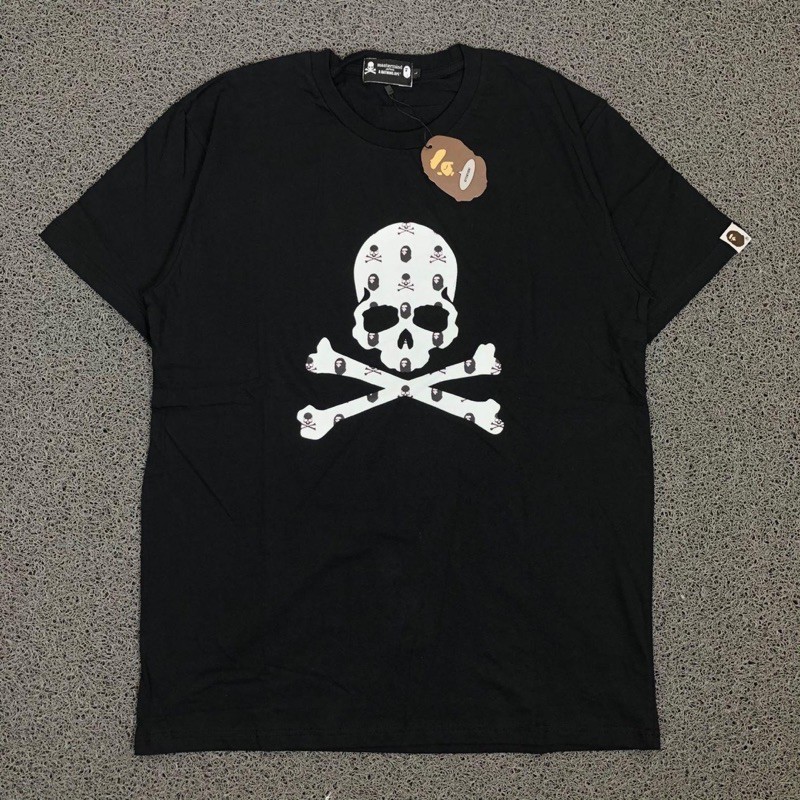 kaos / baju / t-shirt a bathing ape