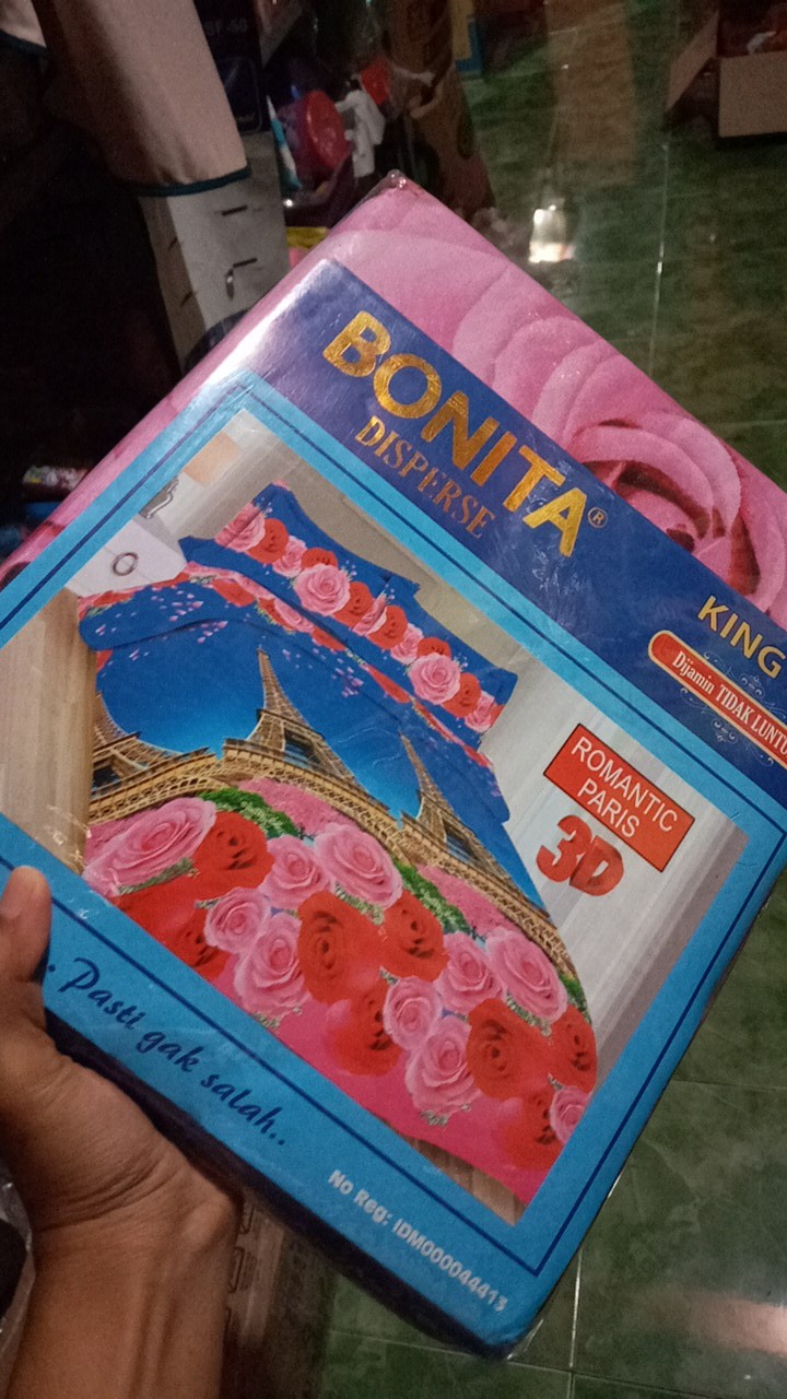 Bonita Motif Romantic Paris 3d Ukuran 180x200