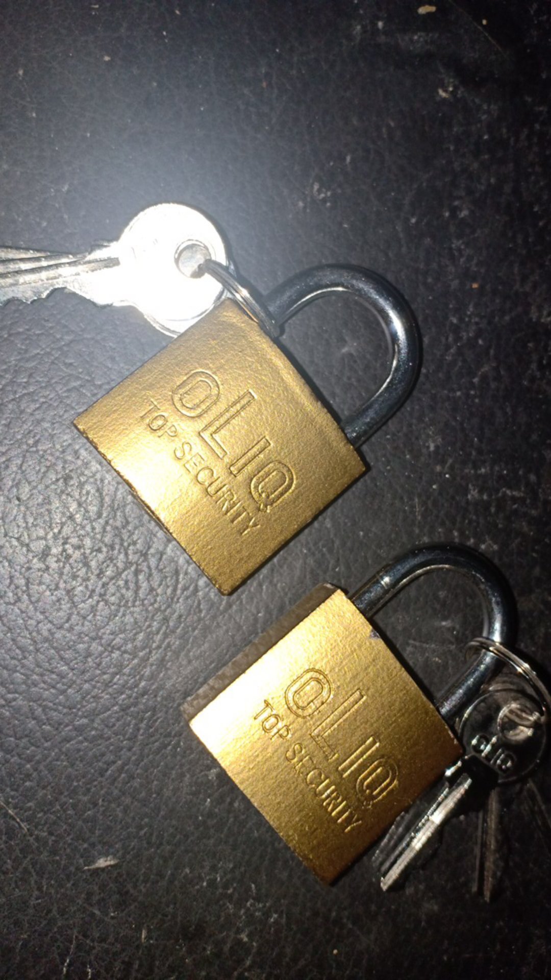 Gembok Kuning Ukuran 30 Mm Murah