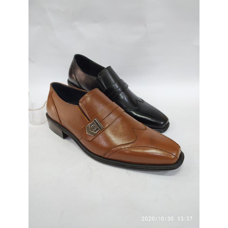 Sepatu Pantofel Kulit SIN LIE SENG untuk Pria - 2923