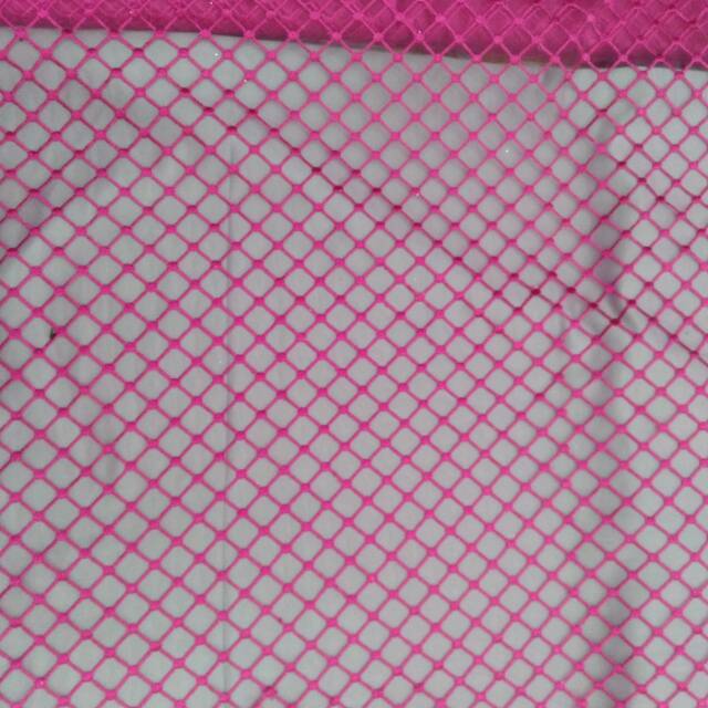 KAIN KEBAYA TULLE KOTAK KOTAK PINK