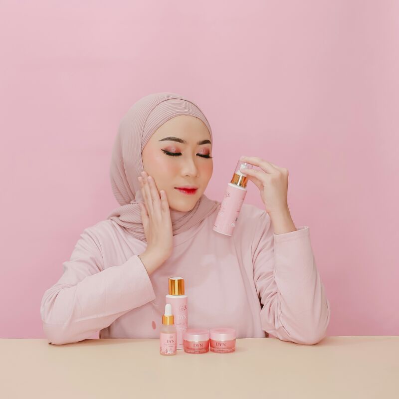 DYN SKINCARE PERFECT GLOW SERIES [ 1 paket free naura ]