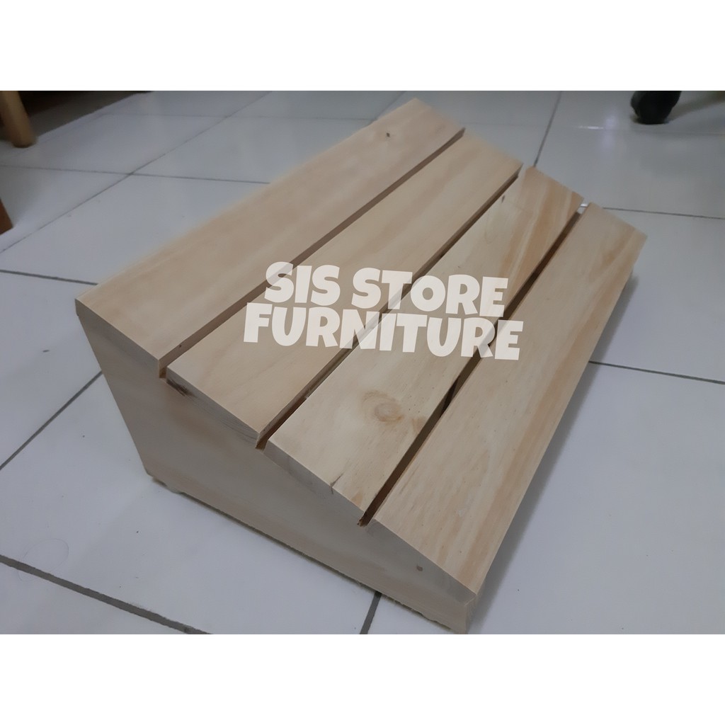 tanjakan sepeda motor / pijakan motor / tanjakan kursi roda / tanjakan motor