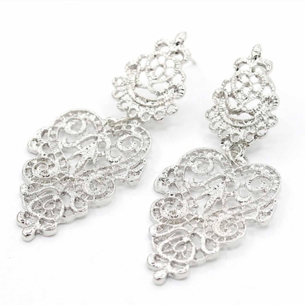 Anting Nanas Menjuntai Vintage Wanita Gaya Bohemia Fashion Bentuk Daun