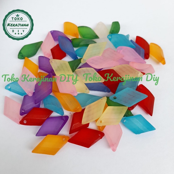 [ 20 pcs ] Mote Manik Ketupat Ice Doff Mute Manik Akrilik Daun Mosa