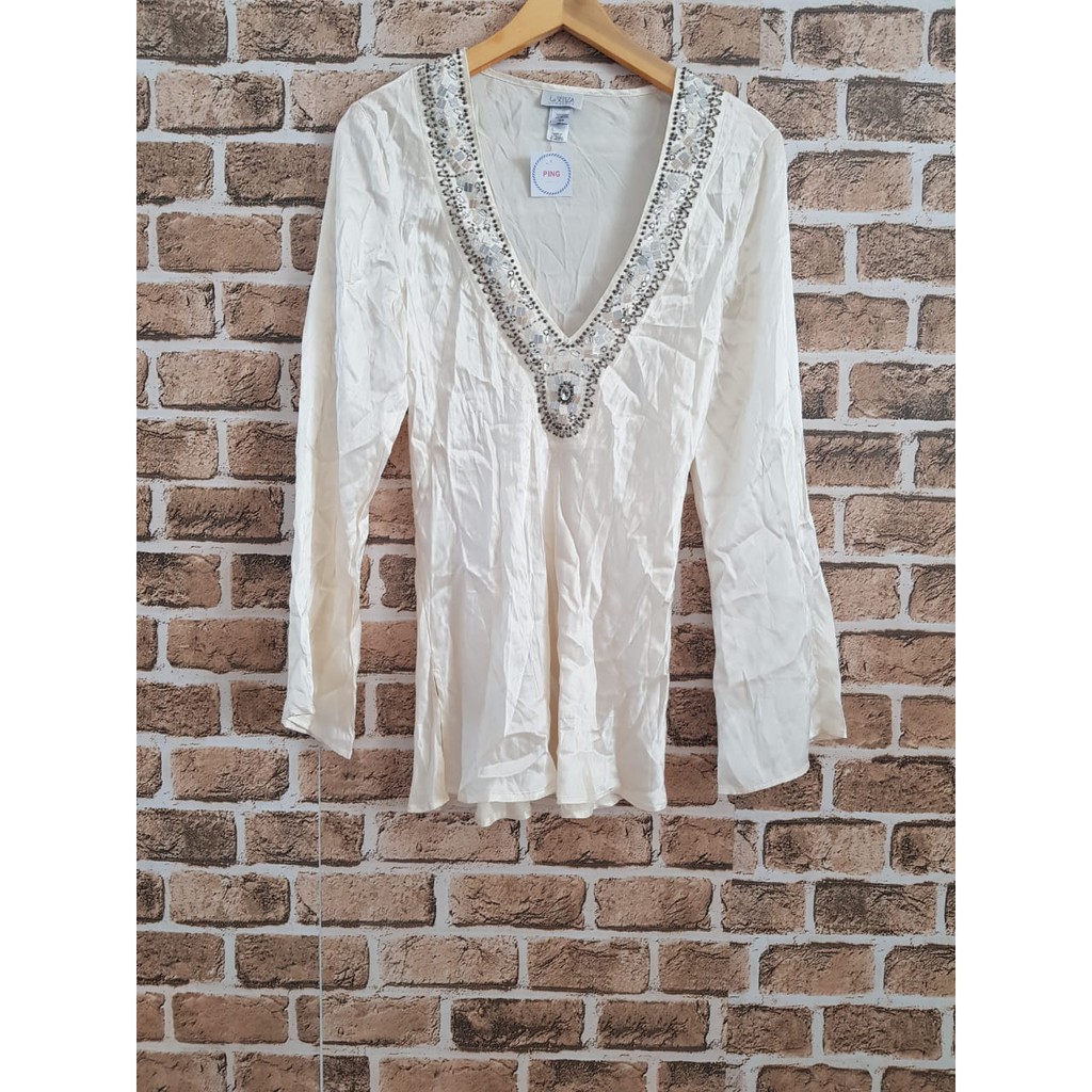 Baju Atasan Wanita La Senza Polos Ada Manik Manik Dibagian Kerah Lengan Panjang Preloved