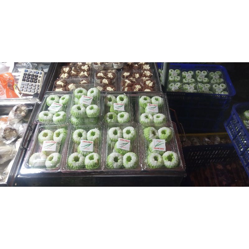 

PUTRI AYU PANDAN WANGI / KUE PUTRI AYU PANDAN WANGI SPESIAL (ISI 5)