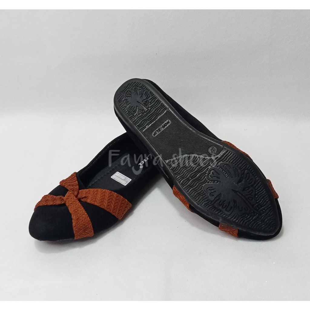 Sepatu Cewek Murah flatshoes Wanita Terbaru Balet Sol Karet Variasi Dixie Silang
