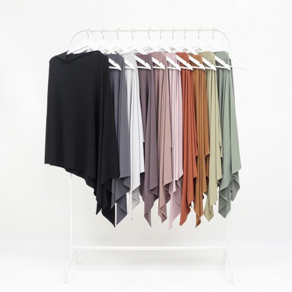 Handa Scarf by arascarf