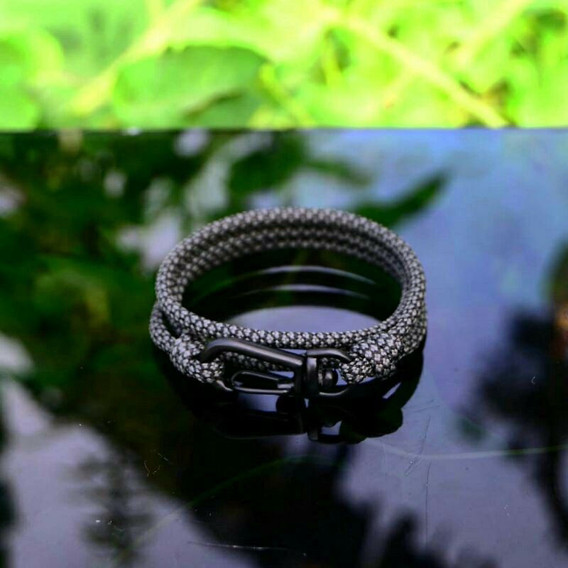 Gelang Pria Tali Prusik Paracord Kaitan Kew-Kew Motif Abu Hitam/Gelang Keren/Gelang Couple