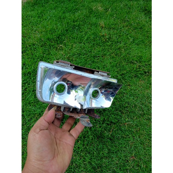TAHANAN LAMPU DEPAN BREKET HEADLAMP KAWASAKI KAZE R KAZE ORIGINAL