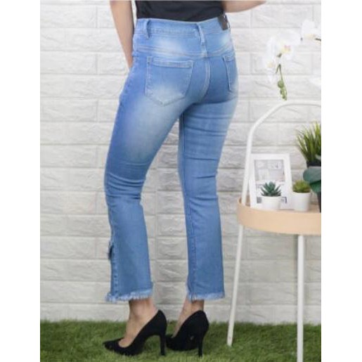 Celana Jeans Wanita Cutbray Kaki Kupu 27 28 29 30 Bisa Bayar Ditempat(COD)