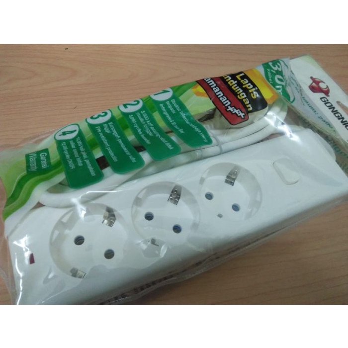 JKM Stop kontak GONGNIU 3 lubang stop kontak 1 switch 3 M 3M