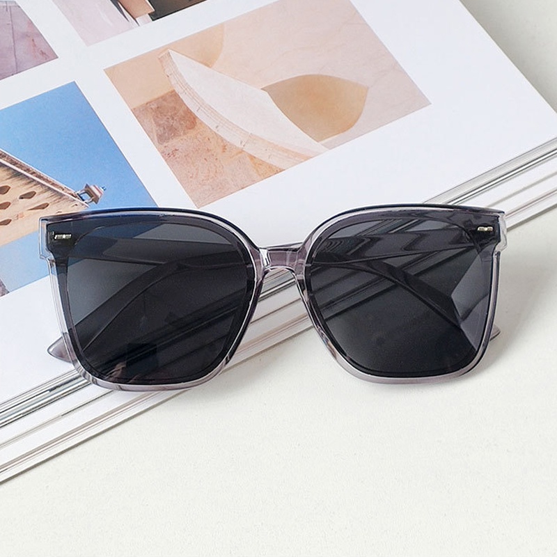Korean Fashion Square Frame Sunglasses with Uv Protection for Women Men