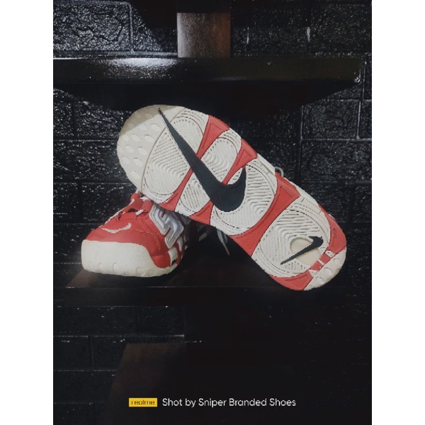 nike air uptempo X supreme