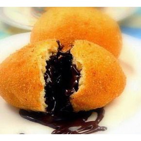 

ROTI GORENG ALMAIRA