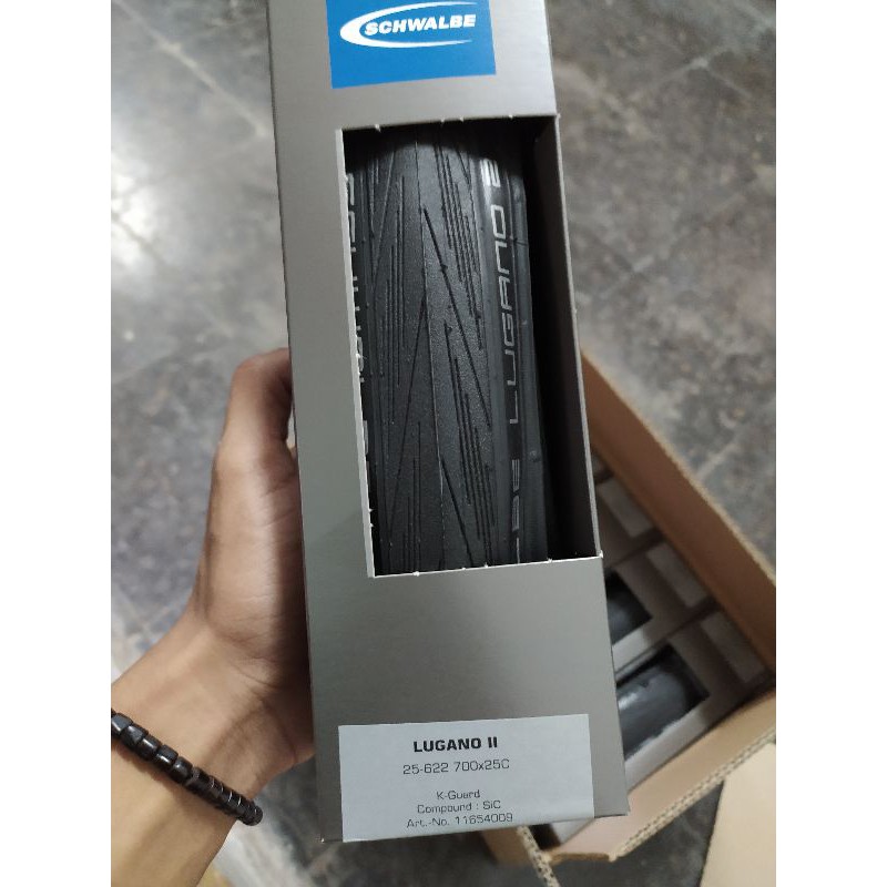 Ban luar SCHWALBE LUGANO II 700X25c