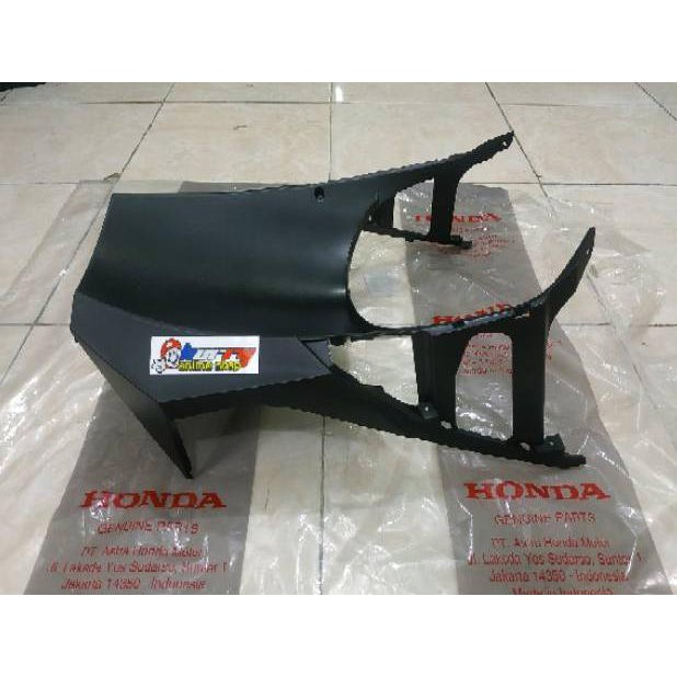 Cover body front lower dek paru lumpur Vario 125 150 New 2018-2019
