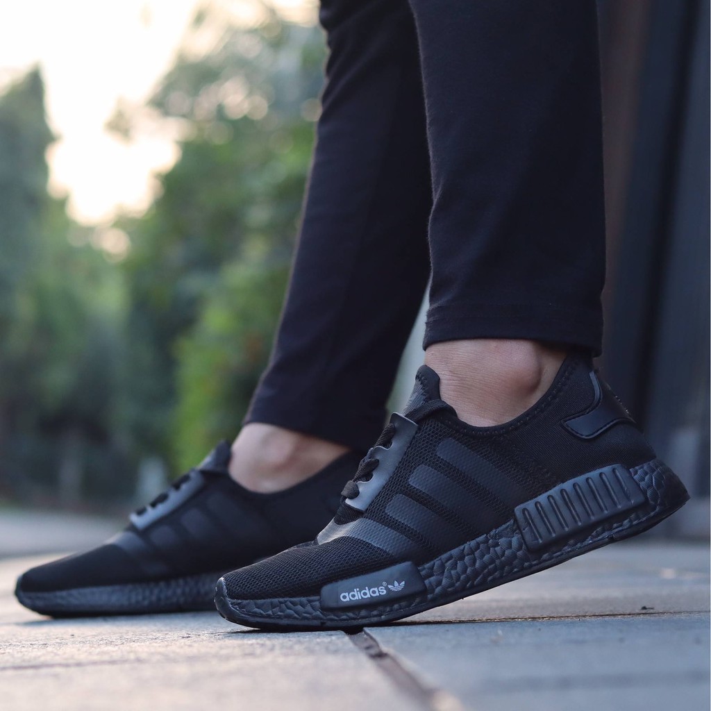 TERMURAH Adidas NMD R1 Black