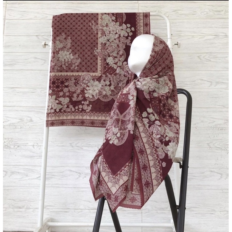 101 -150 KERUDUNG VOAL MOTIF SEGIEMPAT-121