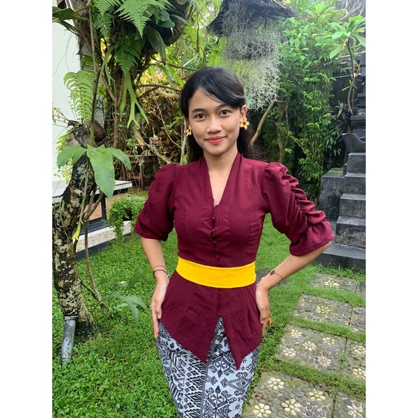 Kebaya balon lengan kerut