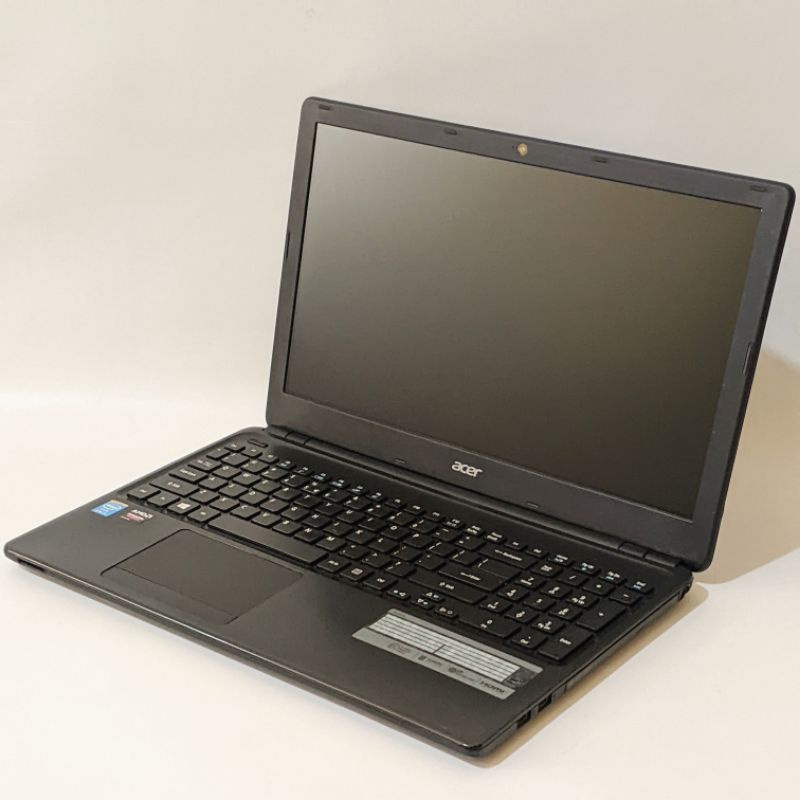 laptop gaming dan desain acer aspire e1 572 - core i7 - ram 16gb - dual vga AMD Radeon