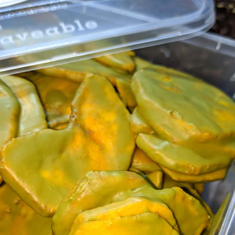 

KERIPIK PISANG LUMER BERBAGAI RASA 200 GR