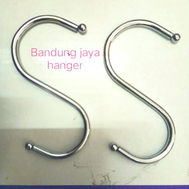 Gantungan S Chrome stenlis