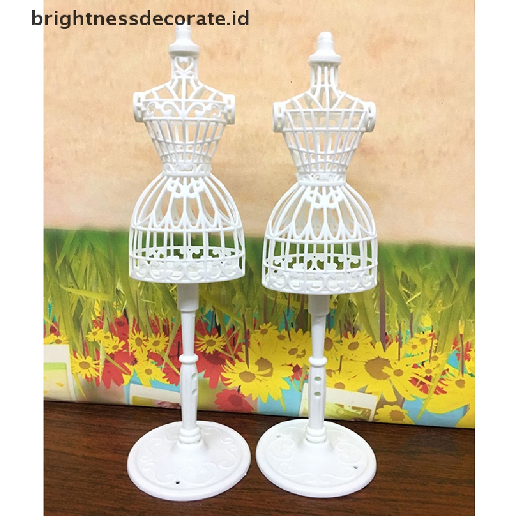 Gantungan Baju Bahan Plastik Untuk Boneka