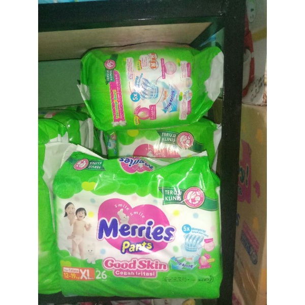 Merries XL isi 26