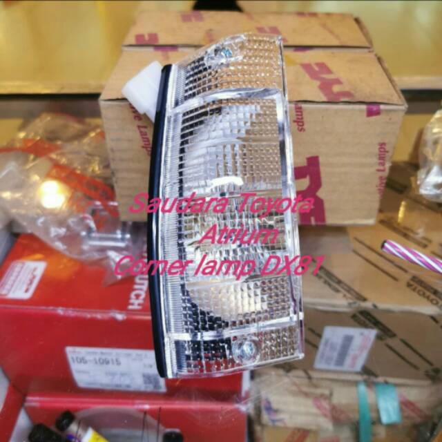 Lampu sen corolla DX81 corner lamp corolla DX81
